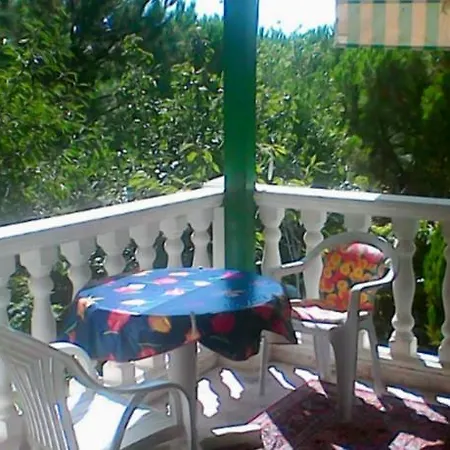Guest house Pine House Seferihisar